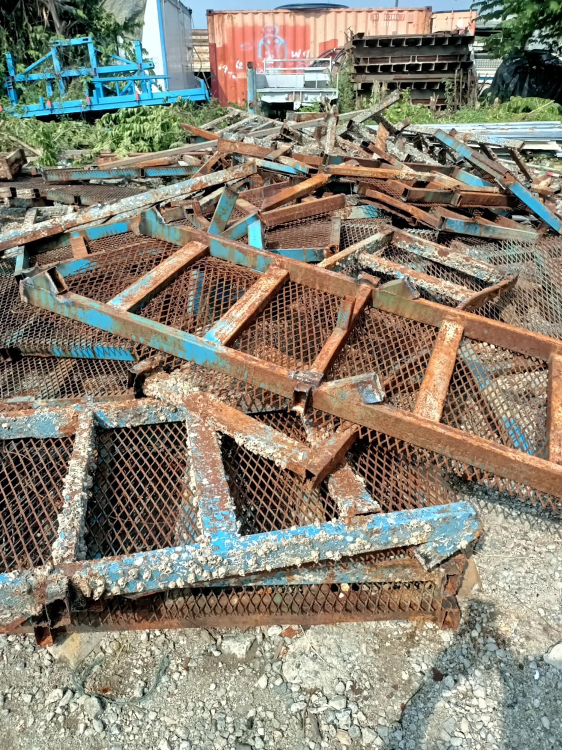 14 - https://อภิญญารับซื้อของเก่า.com | อภิญญารับซื้อของเก่า - ผู้ให้บริการรับประมูลและรับซื้อเครื่องจักรอุตสาหกรรม, เศษโลหะ, สแตนเลส, สายไฟ, แอร์, คอมพิวเตอร์ และของเก่าทุกชนิดแบบครบวงจร ให้ราคาสูงที่สุดในตลาด พร้อมบริการรวดเร็วถึงหน้างาน